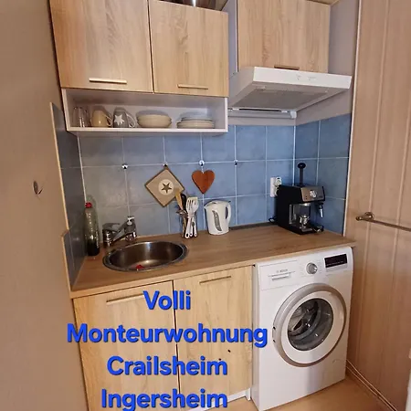 Voll Eingerichtete 1,5 Zi, Ug 아파트 *